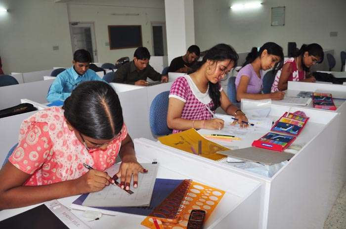 Fashion Designing Process In Ten Steps - UID Surat