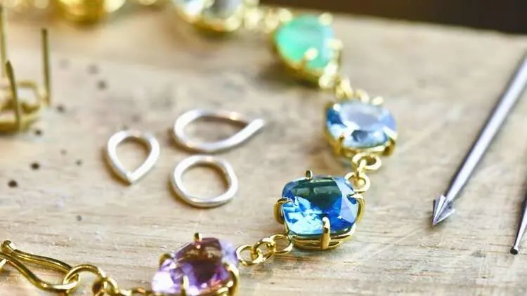 Diploma jewellery designing course in Surat